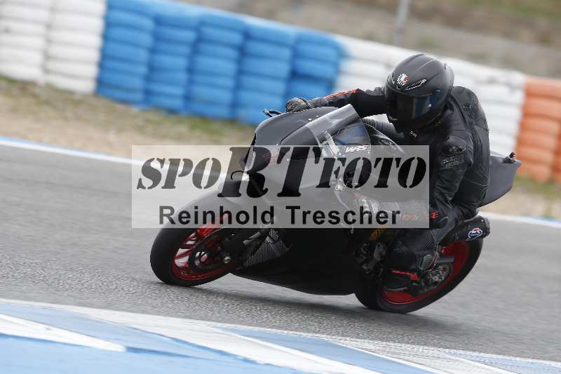 Archiv-2025/02 28.-31.01.2025 Moto Center Thun Jerez/gruen-green/79